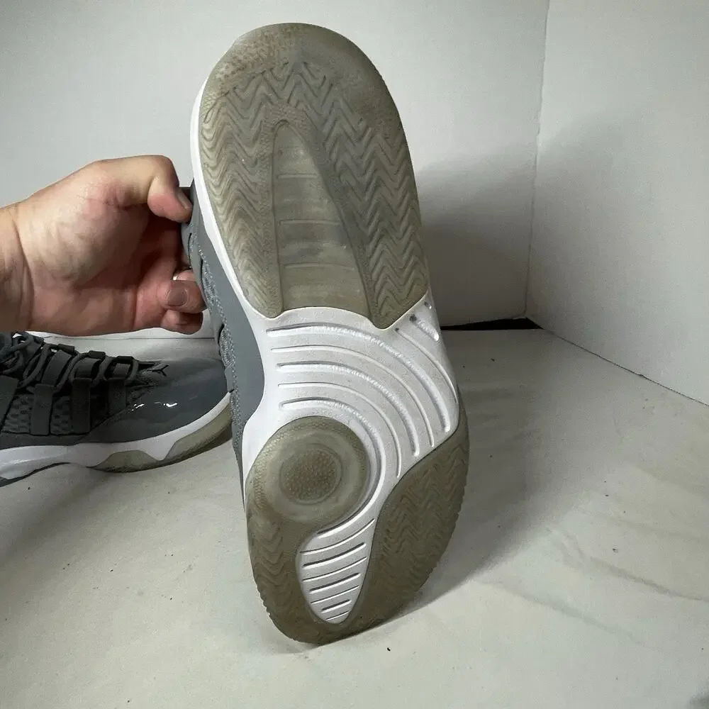 Size 10 - Air Jordan Max Aura Cool Grey